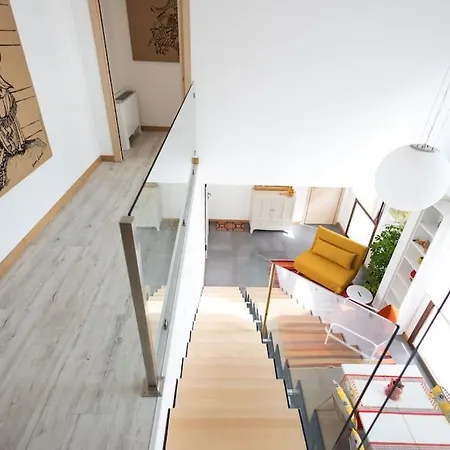 Iflat Corte Seralcadi * パレルモ