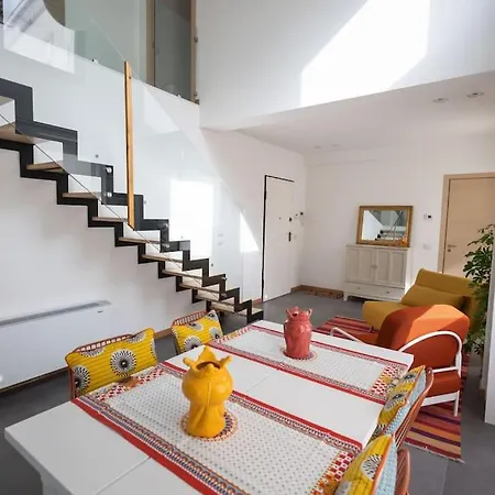 Iflat Corte Seralcadi Apartman Palermo